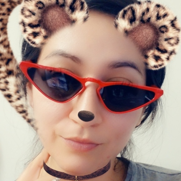 Aesthetic Fashion Small Cat Eye Sunglasses - Picture 8 of 8